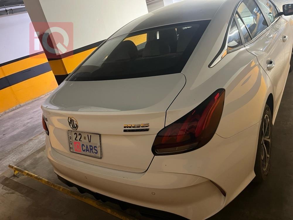 MG 5